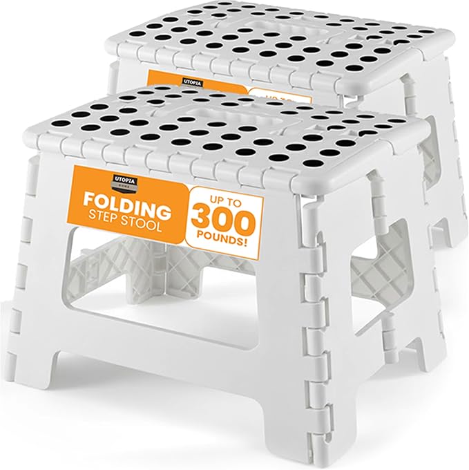 Utopia Home Folding Step Stool by UTOPIAHOME