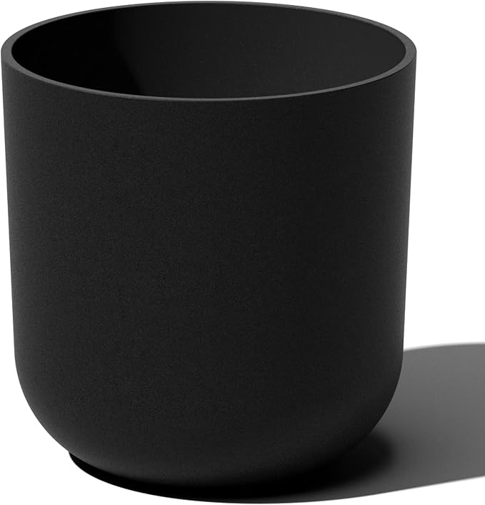 Veradek Round Black Plastic Planter Pots by VeradekOutdoor