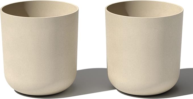 Veradek Round Lima Plastic Planter Pots by VeradekOutdoor