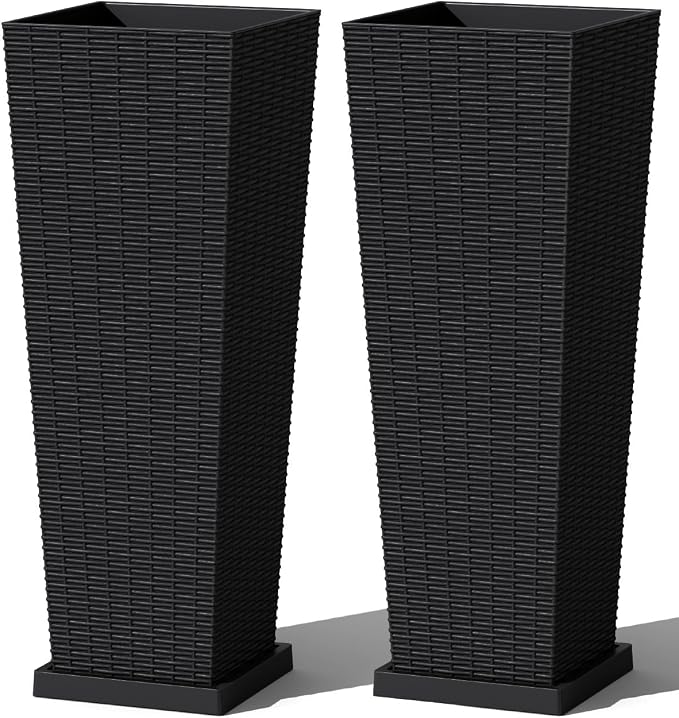 Greesum Set of 2 Tall Plastic Planters by BuynowfromGreesum