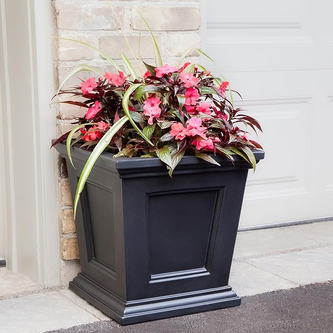 Mayne Fairfield 16-Inch Square Planter – Self-Watering, Weather-Resistant - Image 7