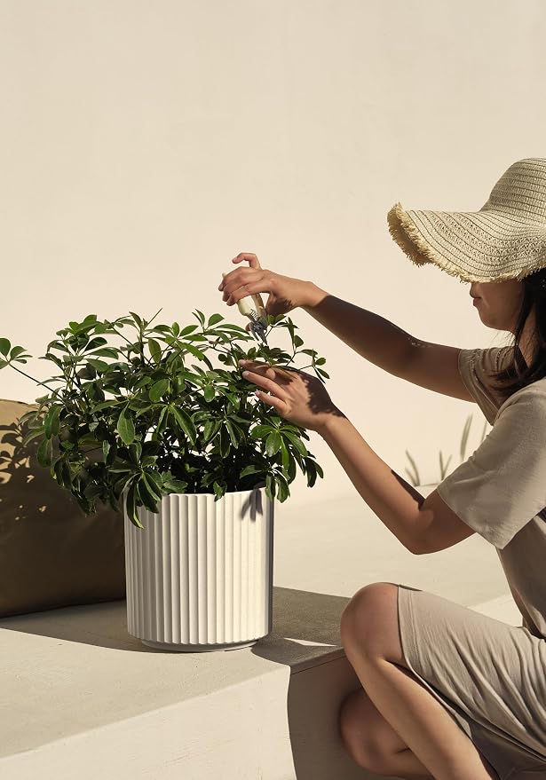 Veradek Demi Series Round Planter - Image 5