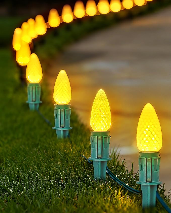 200-Pack Plastic Light Stakes, 5.5 Inch Christmas Yard Stakes - Image 2