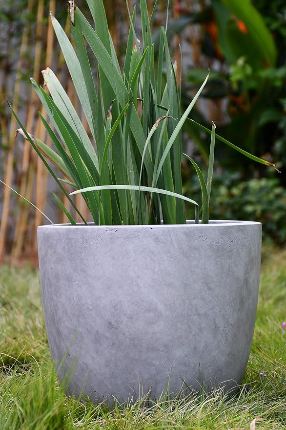Kante 14 Inch Dia Round Concrete Planter, Indoor Outdoor Large Plant Pot - Image 16