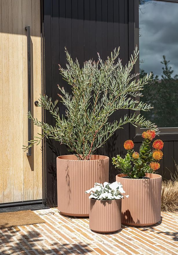 Veradek Demi Series Set of 3 Round Planters - Image 4