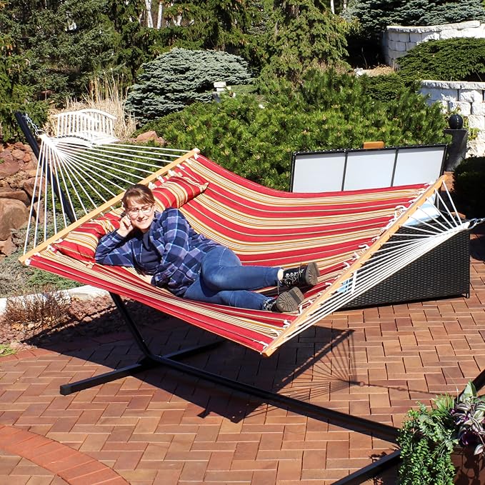 Sunnydaze Quilted Outdoor Hammock - Image 9