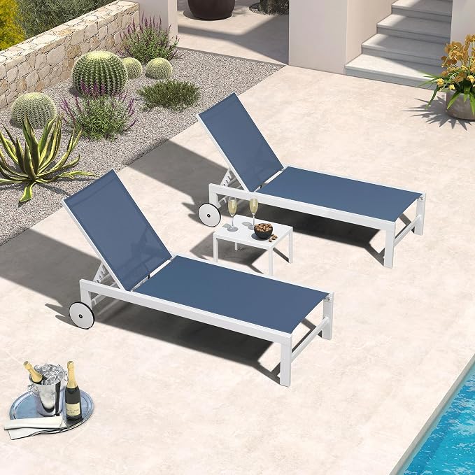 PURPLE LEAF Outdoor Chaise Lounge Chairs Set of 2 White Aluminum Lounge Chair by PURPLELEAF