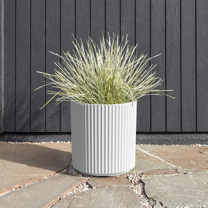 Veradek Demi Series Round Planter - Image 6