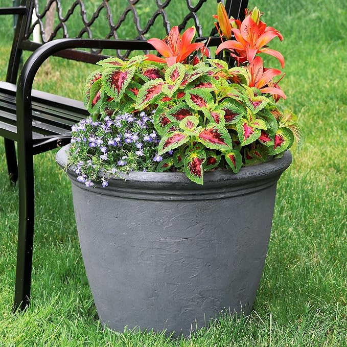 Sunnydaze 20-Inch Anjelica Large Plastic Pot - Image 9